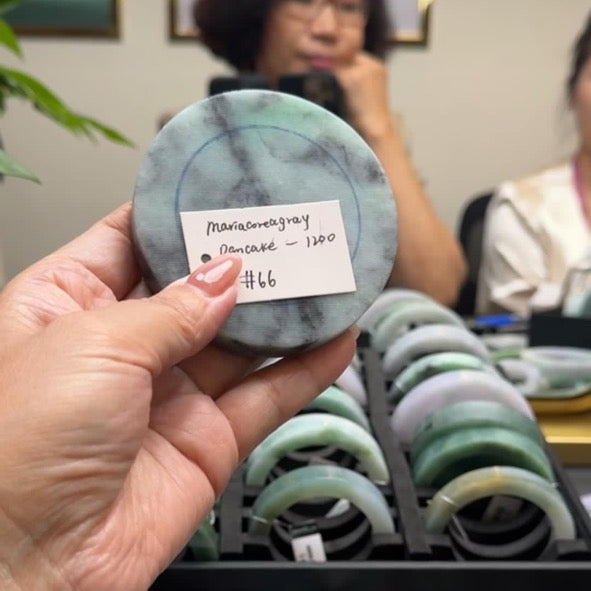"Live" Natural Wuji Green Jadeite Jade Raw Bangle(04/12/26)