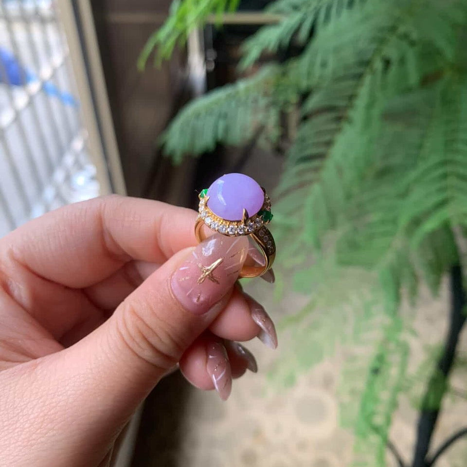 "Live" 18k Yellow Gold Custom Lavender Cabochon Ring Gold And Diamonds Seeting