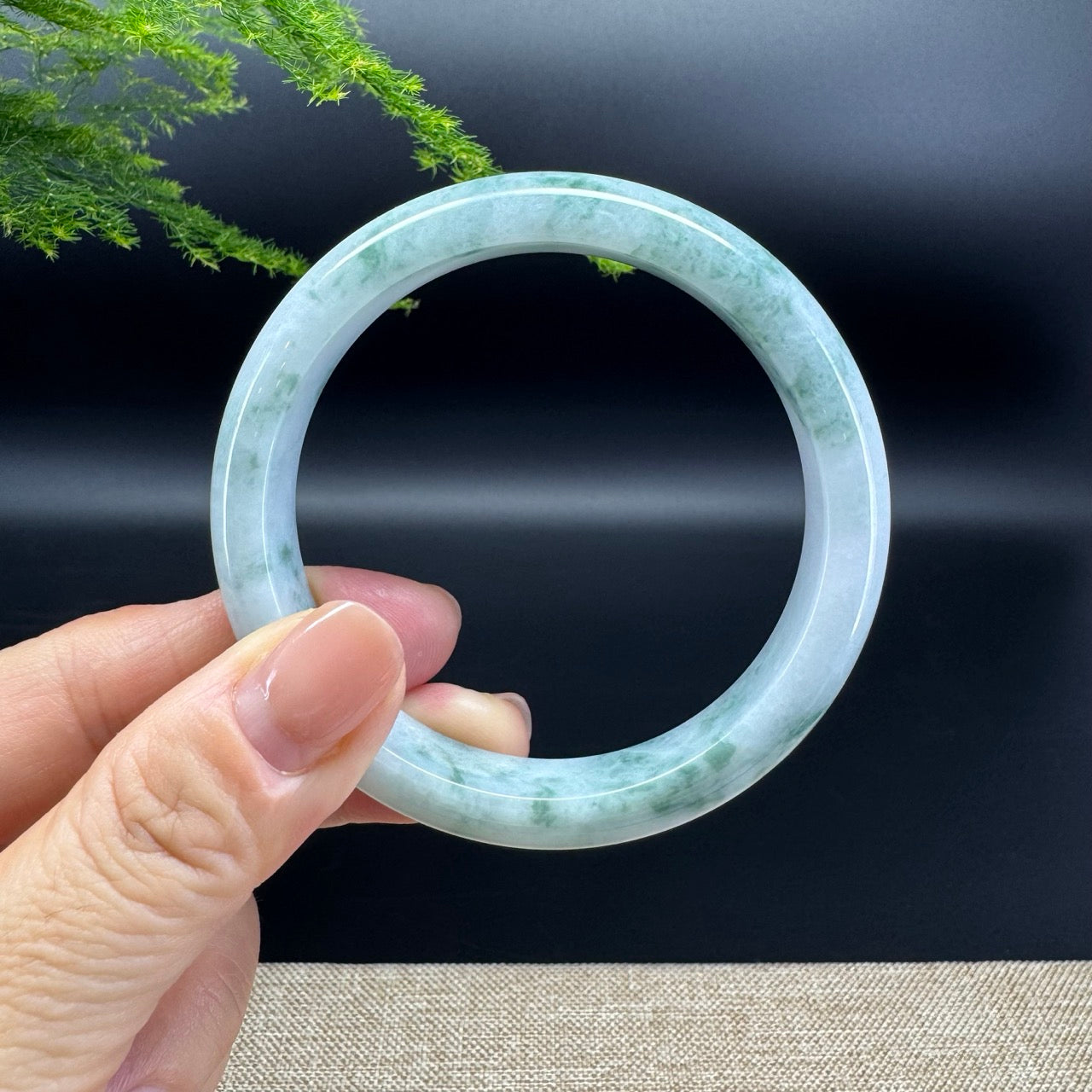 Genuine Burmese Green Jade Jadeite Bangle Bracelet ( 57mm )