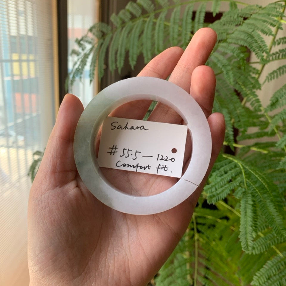 "Live" Natural Strawberry Matcha Jadeite Jade Comforfit Bangle(04/18/26)