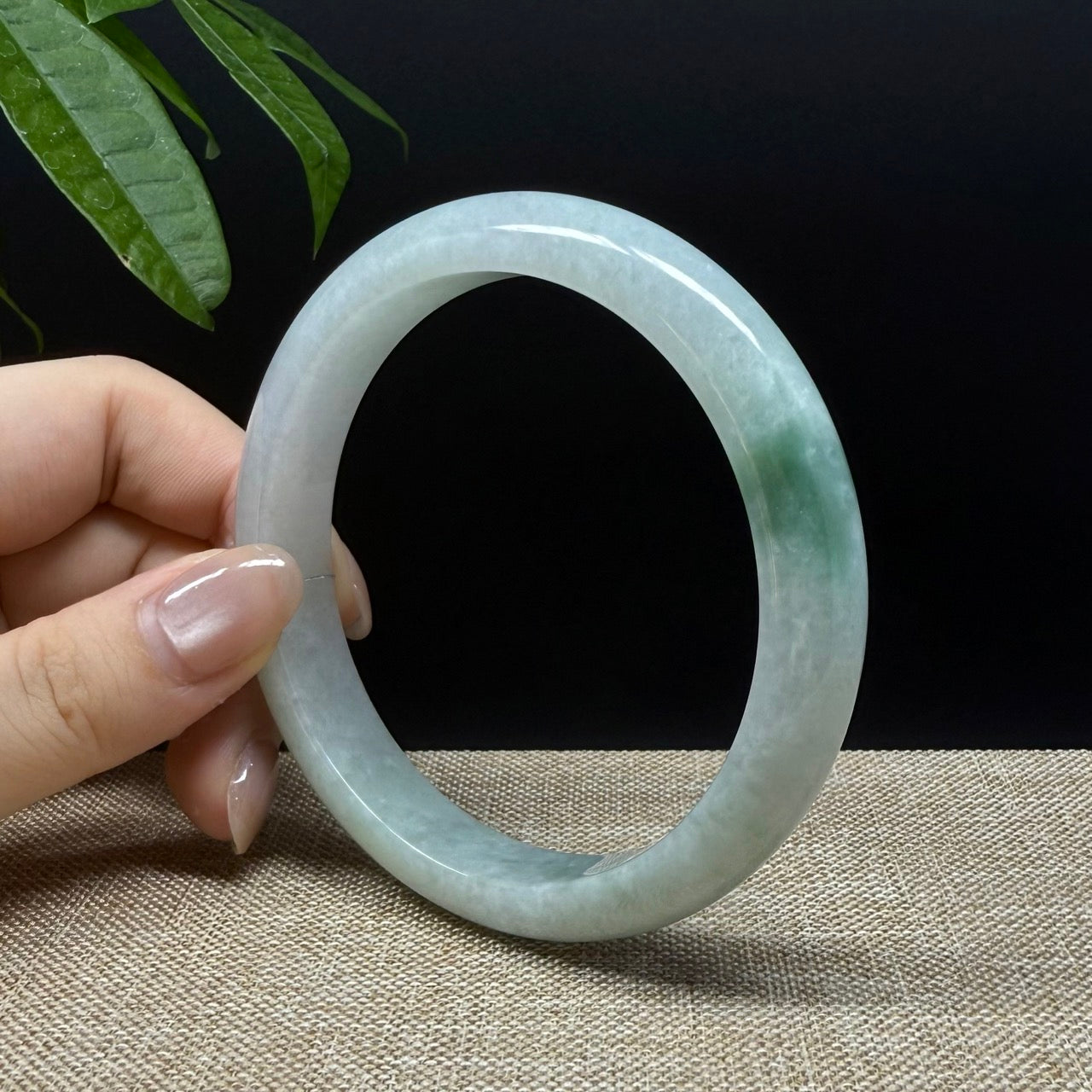 Genuine Burmese Green Jade Jadeite Bangle Bracelet ( 66.1mm )