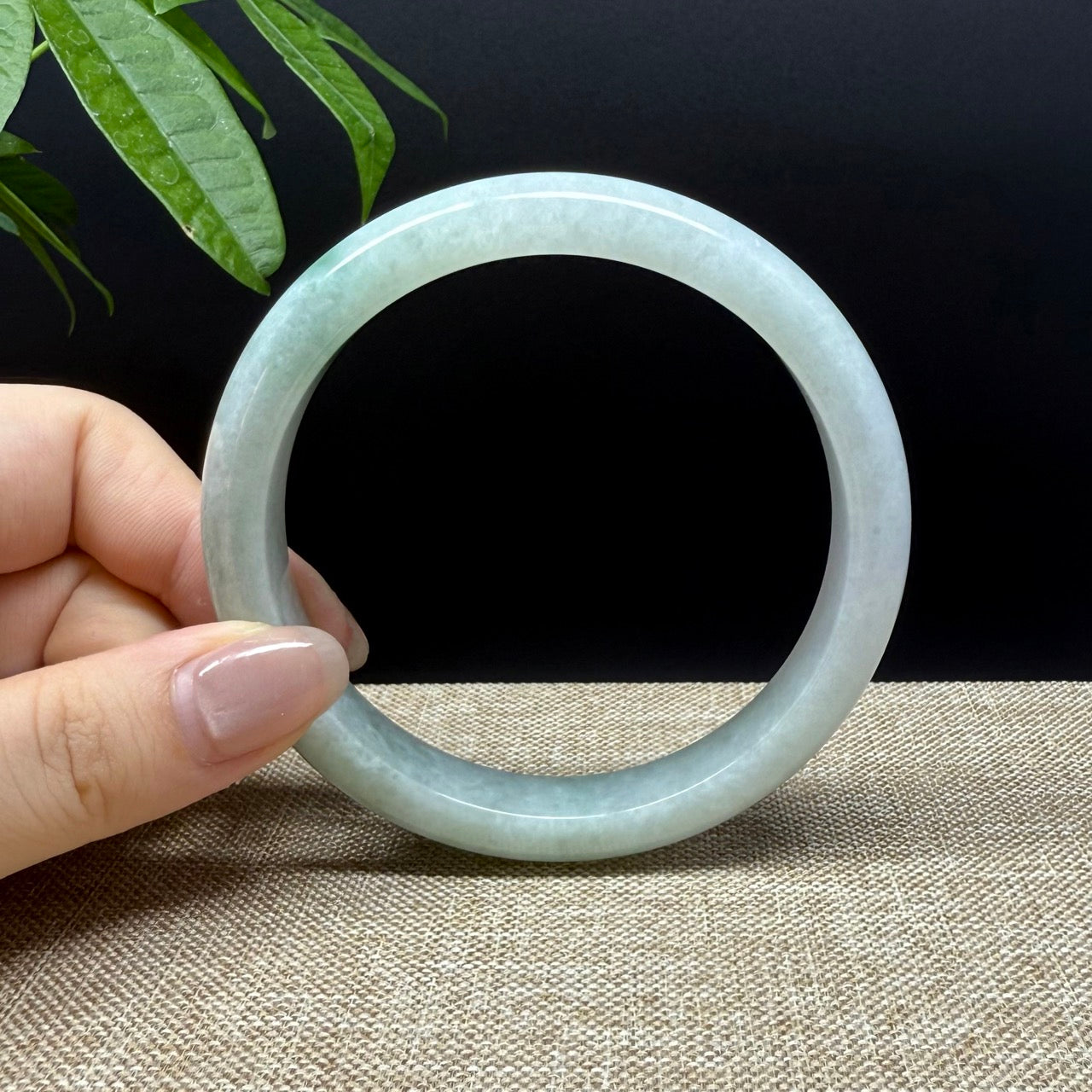 Genuine Burmese Green Jade Jadeite Bangle Bracelet ( 66.1mm )