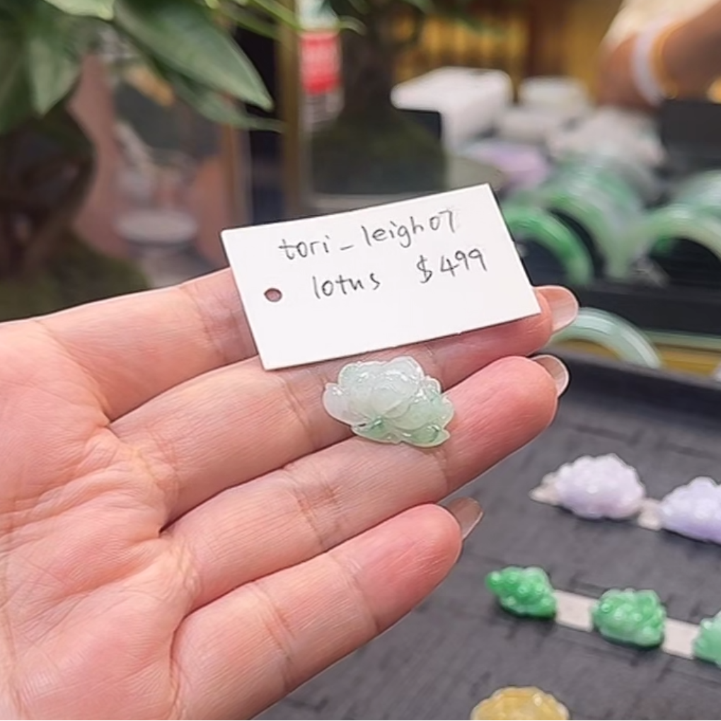 Live "Natural Light Green Jadeite Jade Lotus Pendant" (Live Pick) (08/23/25)