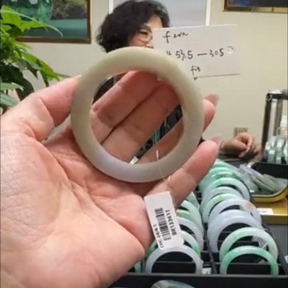 "Live" Natural Yellow Jadeite Jade Bangle (04/24/26)