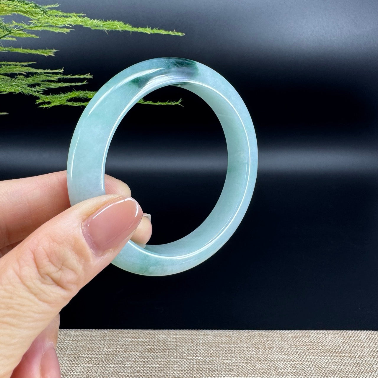 Genuine Burmese Green Jade Jadeite Bangle Bracelet ( 56.3mm )