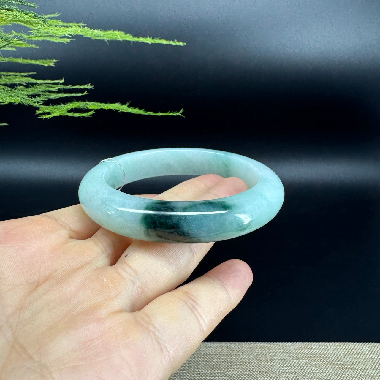 Genuine Burmese Green Jade Jadeite Bangle Bracelet ( 56.3mm )