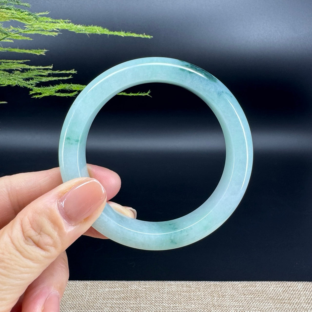 Genuine Burmese Green Jade Jadeite Bangle Bracelet ( 56.3mm )