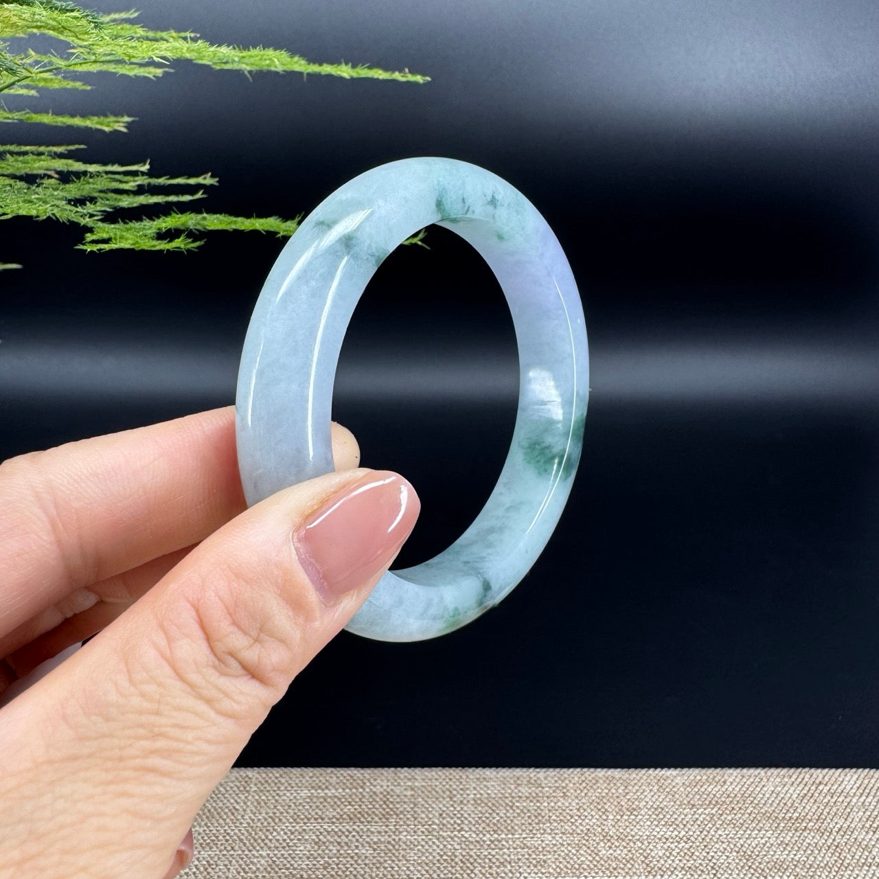 Genuine Burmese Oil Green Jade Jadeite Bangle Bracelet ( 56mm )