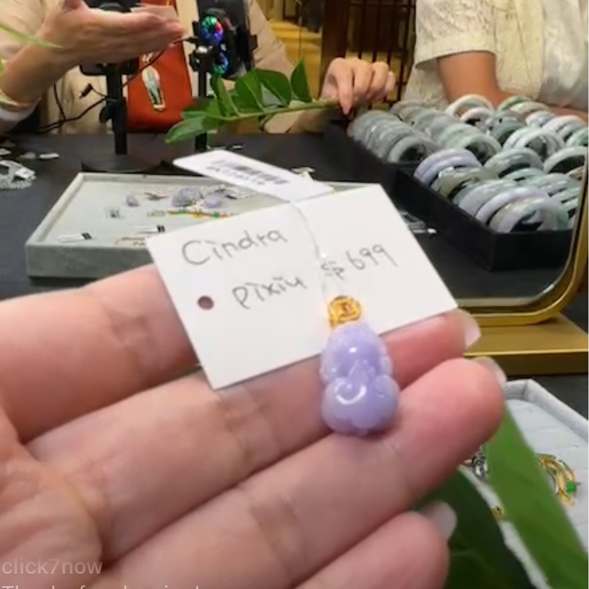 Live "Natural Light 18k Lavender Jadeite Jade Pixiu" (Live Pick) (07/19/25)