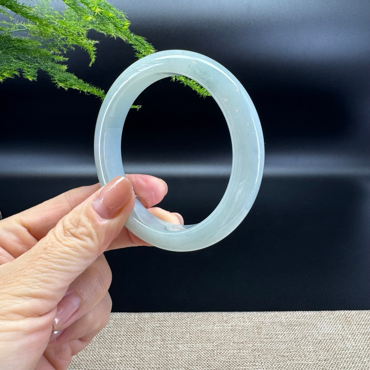 Genuine Burmese Green Jade Jadeite Bangle Bracelet ( 58.5mm )