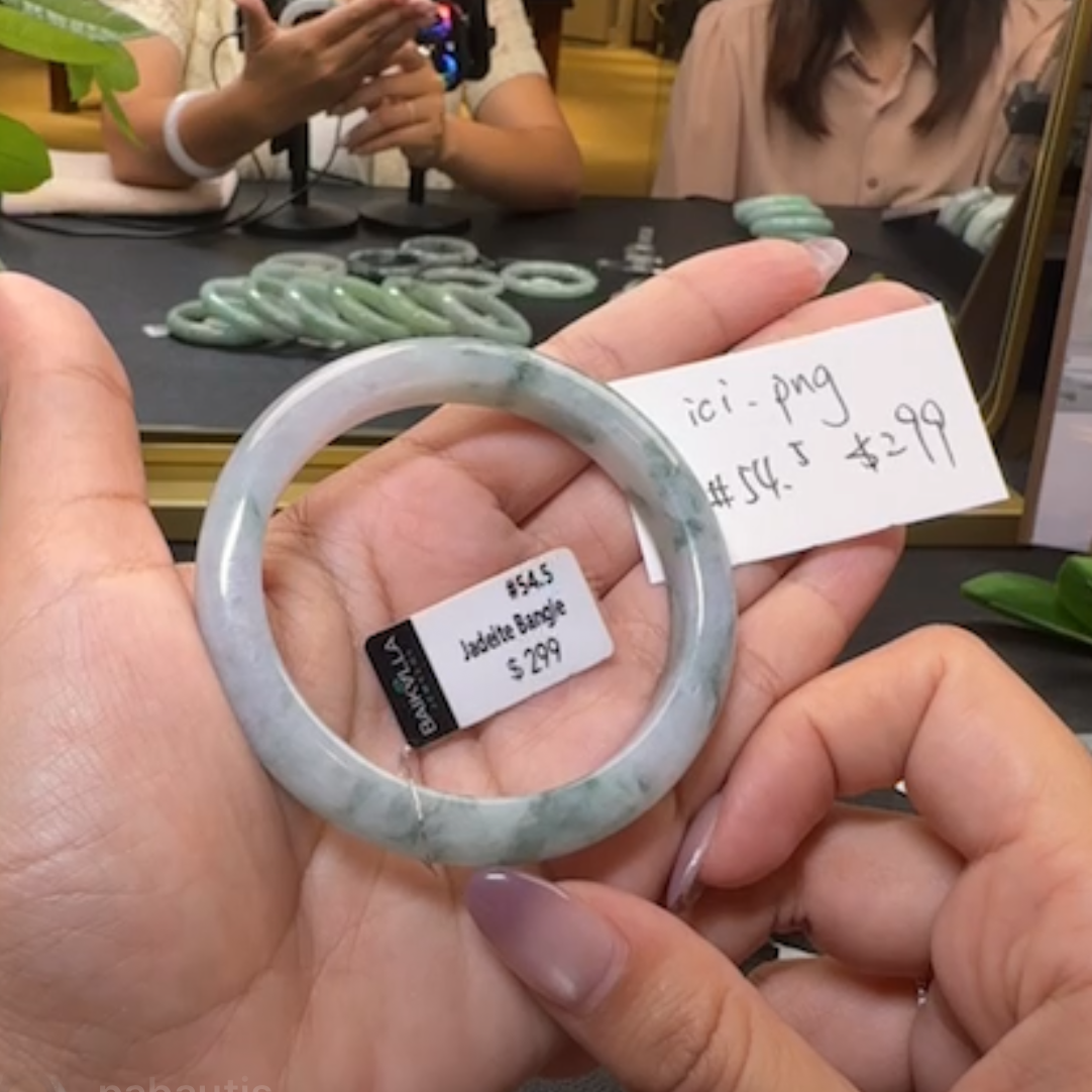 Live "Natural Green Jadeite Jade Bangle" (Live Pick) (07/26/25)