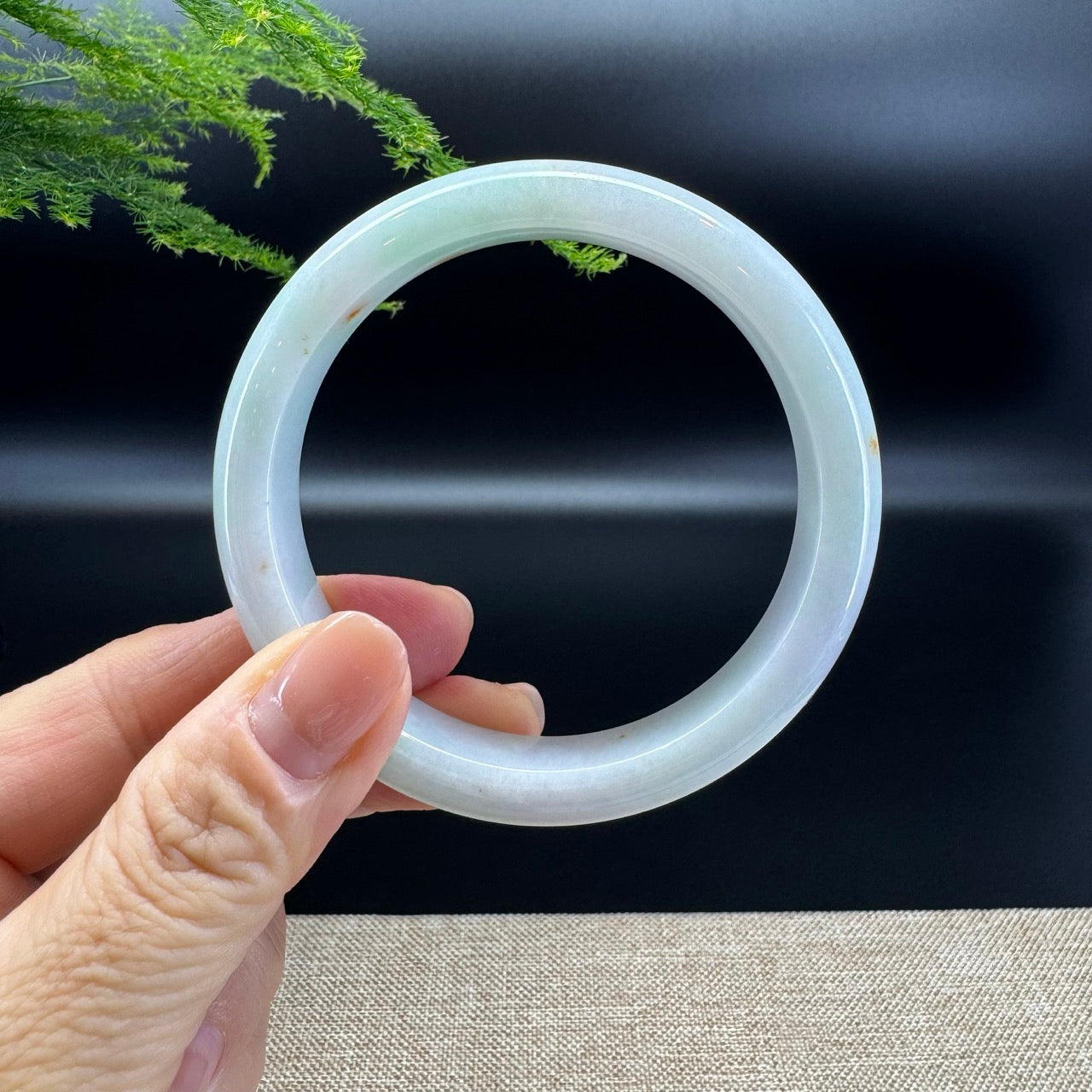 Genuine Burmese Green Jade Jadeite Bangle Bracelet ( 58.8mm )