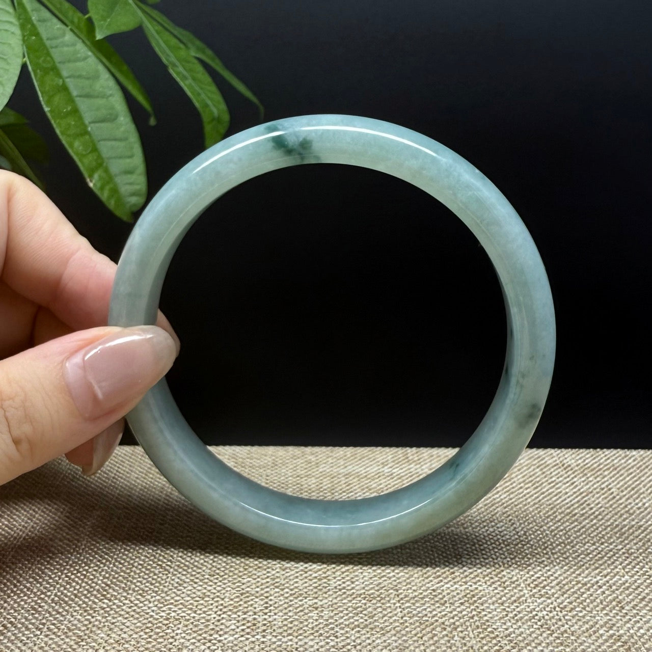 Genuine Burmese Oil Green Jade Jadeite Bangle Bracelet ( 66.7mm )