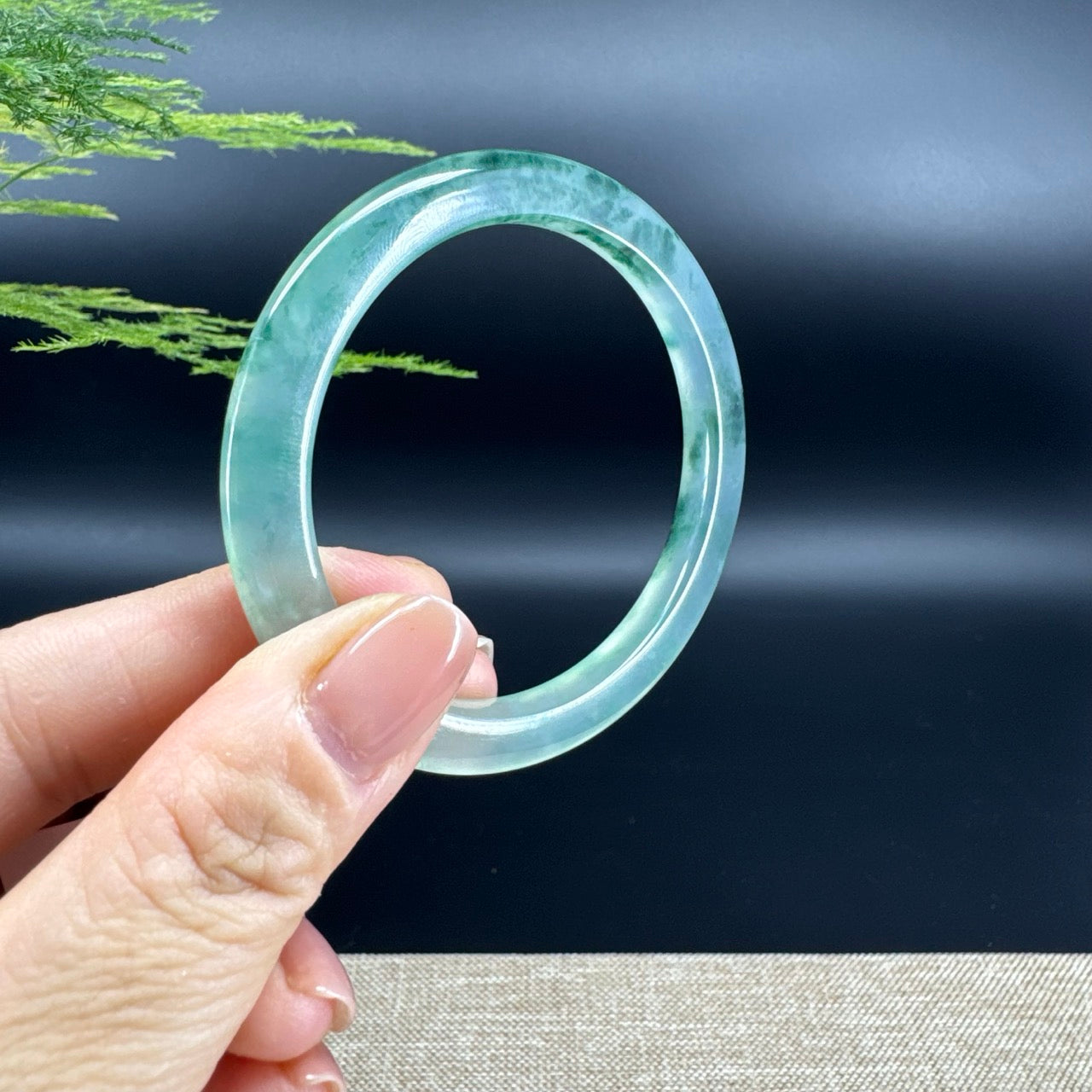 Genuine Burmese Oil Green Jade Jadeite Bangle Bracelet ( 52mm )