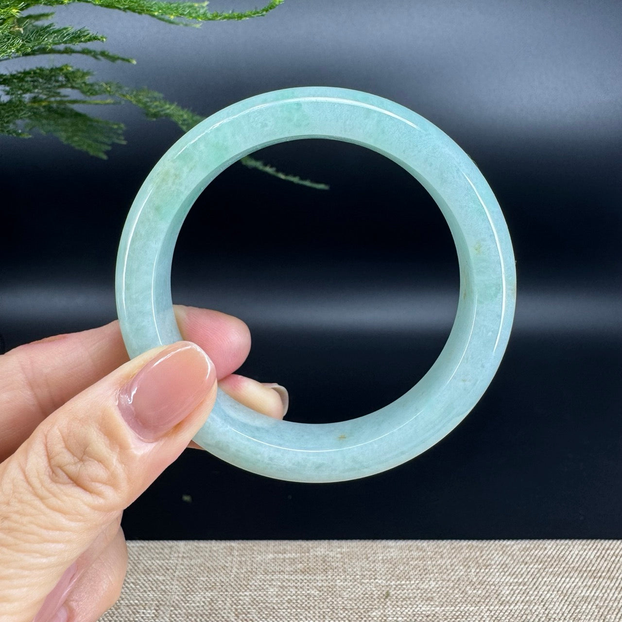 Genuine Burmese Apple Green Jade Jadeite Bangle Bracelet ( 57mm )