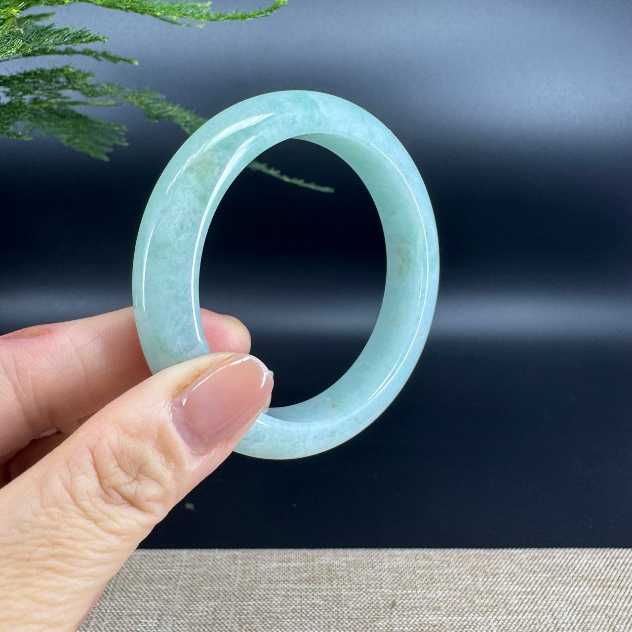 Genuine Burmese Apple Green Jade Jadeite Bangle Bracelet ( 57mm )