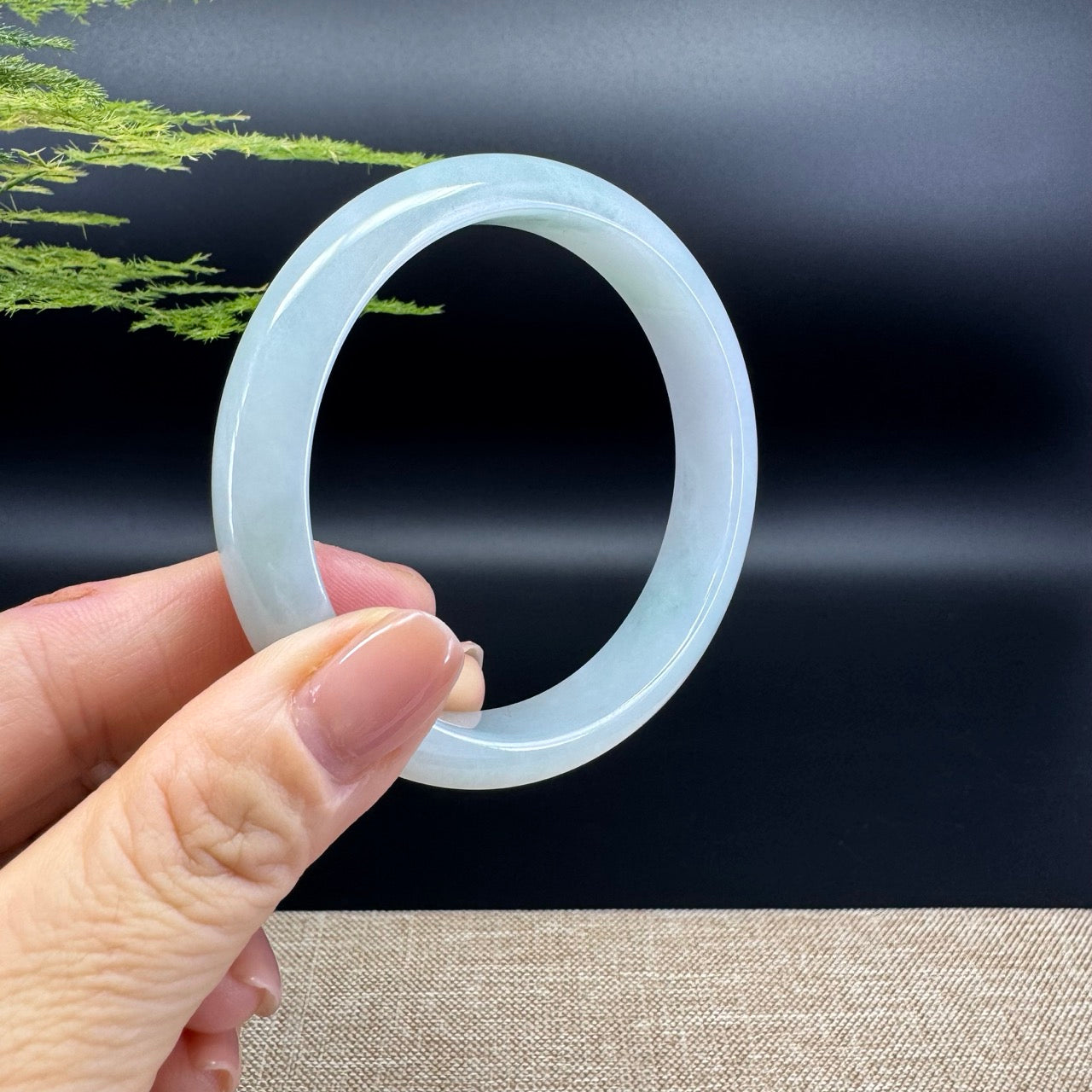 Genuine Burmese White Green Jade Jadeite Bangle Bracelet ( 59.7mm )