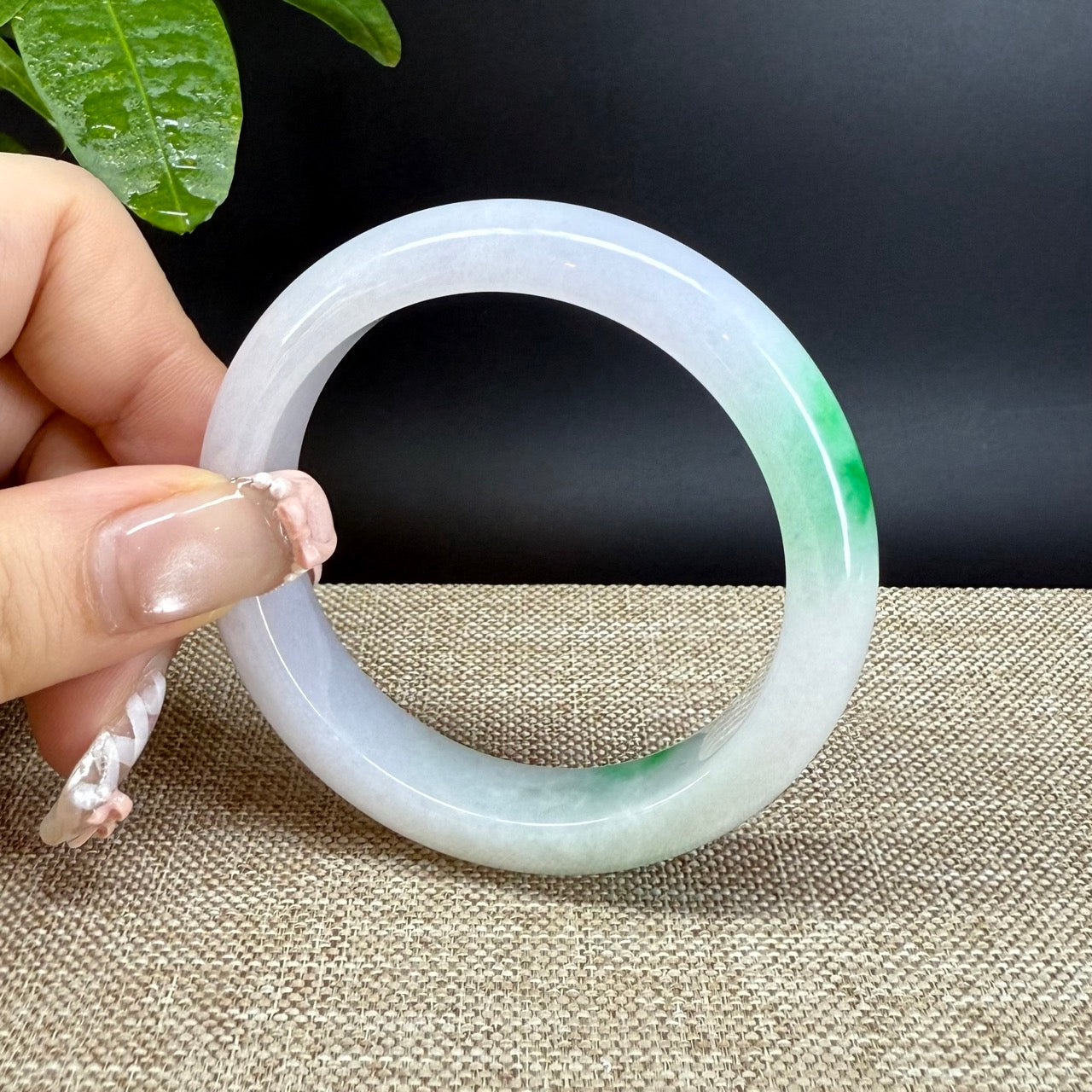 Genuine Burmese Green Jade Jadeite Bangle Bracelet ( 52.1mm )