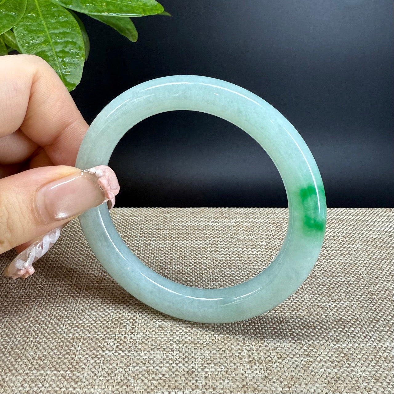Genuine Burmese Green Jade Jadeite Bangle Bracelet ( 54.5mm )