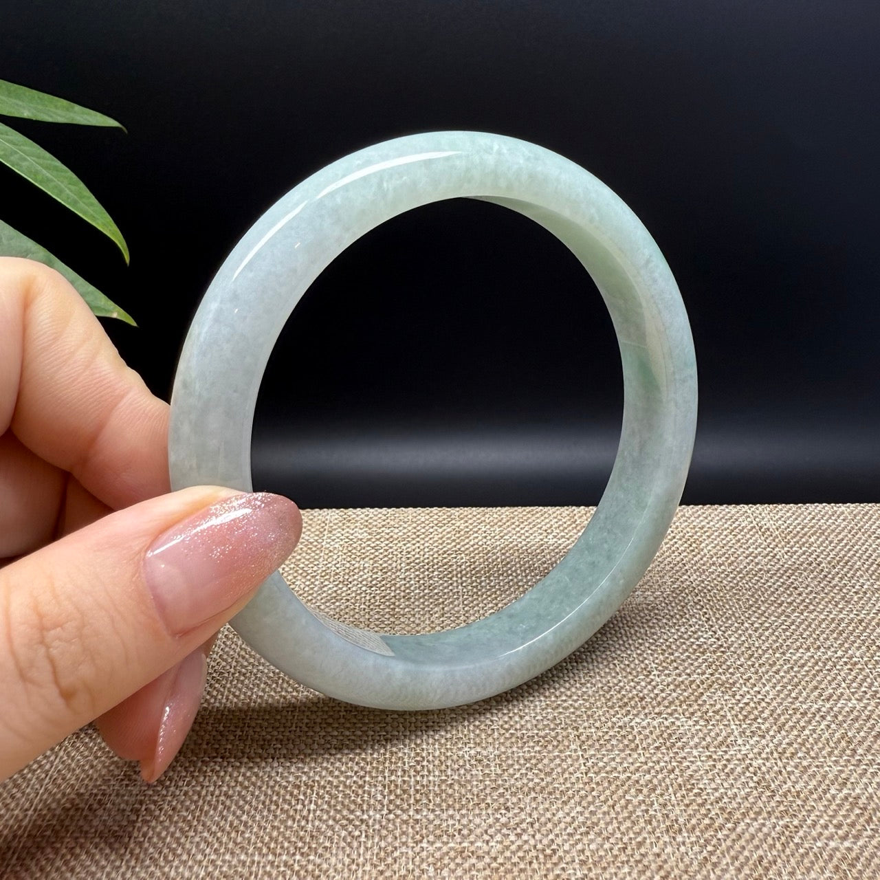 Genuine Burmese Green Jade Jadeite Bangle Bracelet ( 66.2mm )