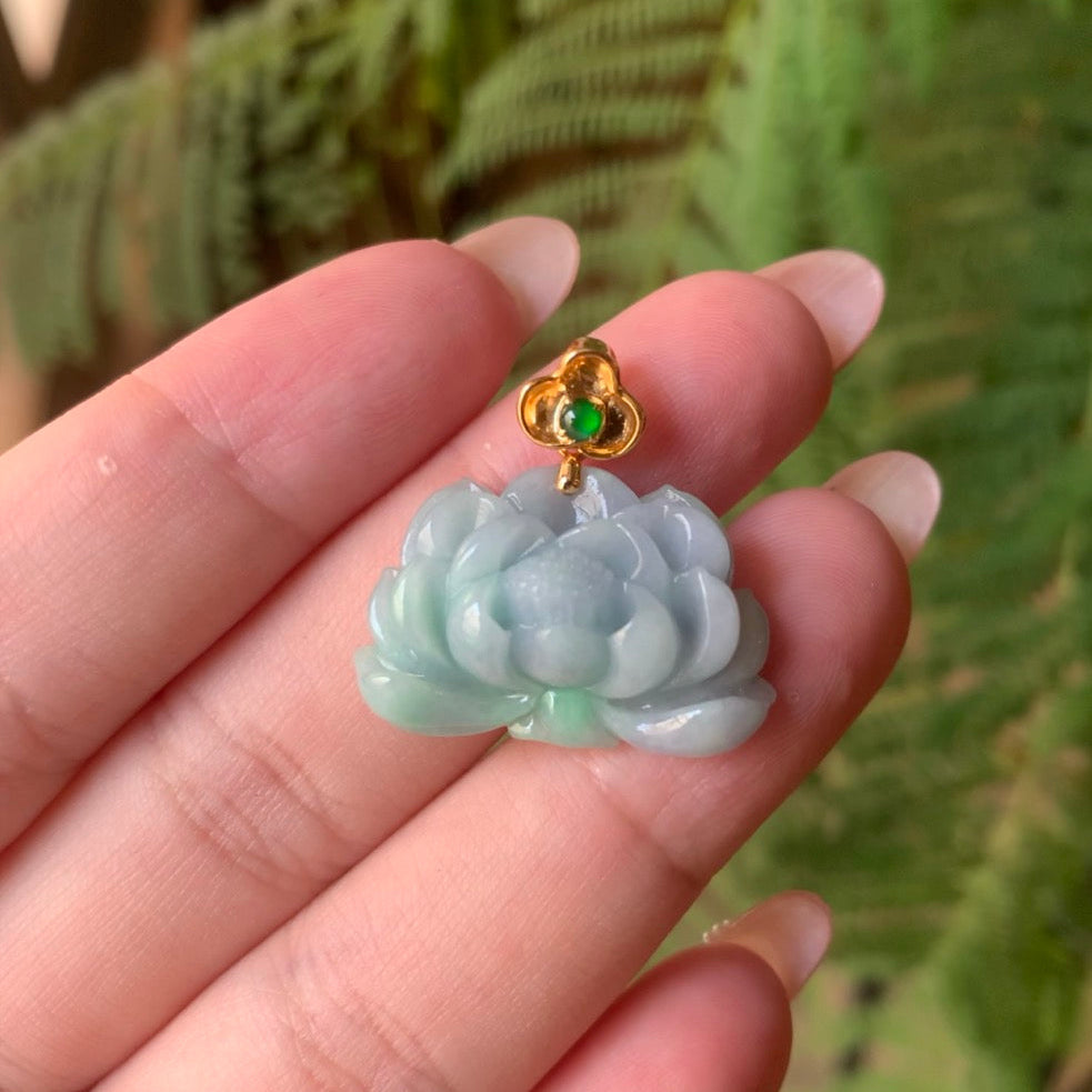"Live" 18k Yellow Gold Custom Lotus Pendant Ruyi Bail