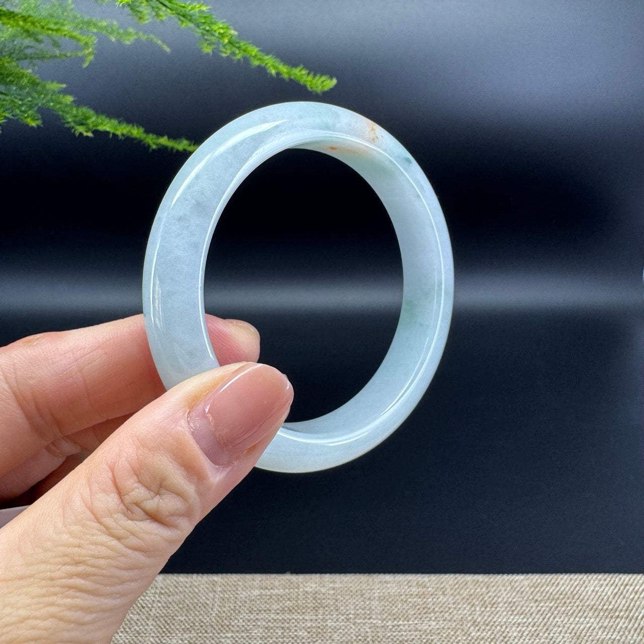 Genuine Burmese Green Jade Jadeite Bangle Bracelet ( 56.5mm )