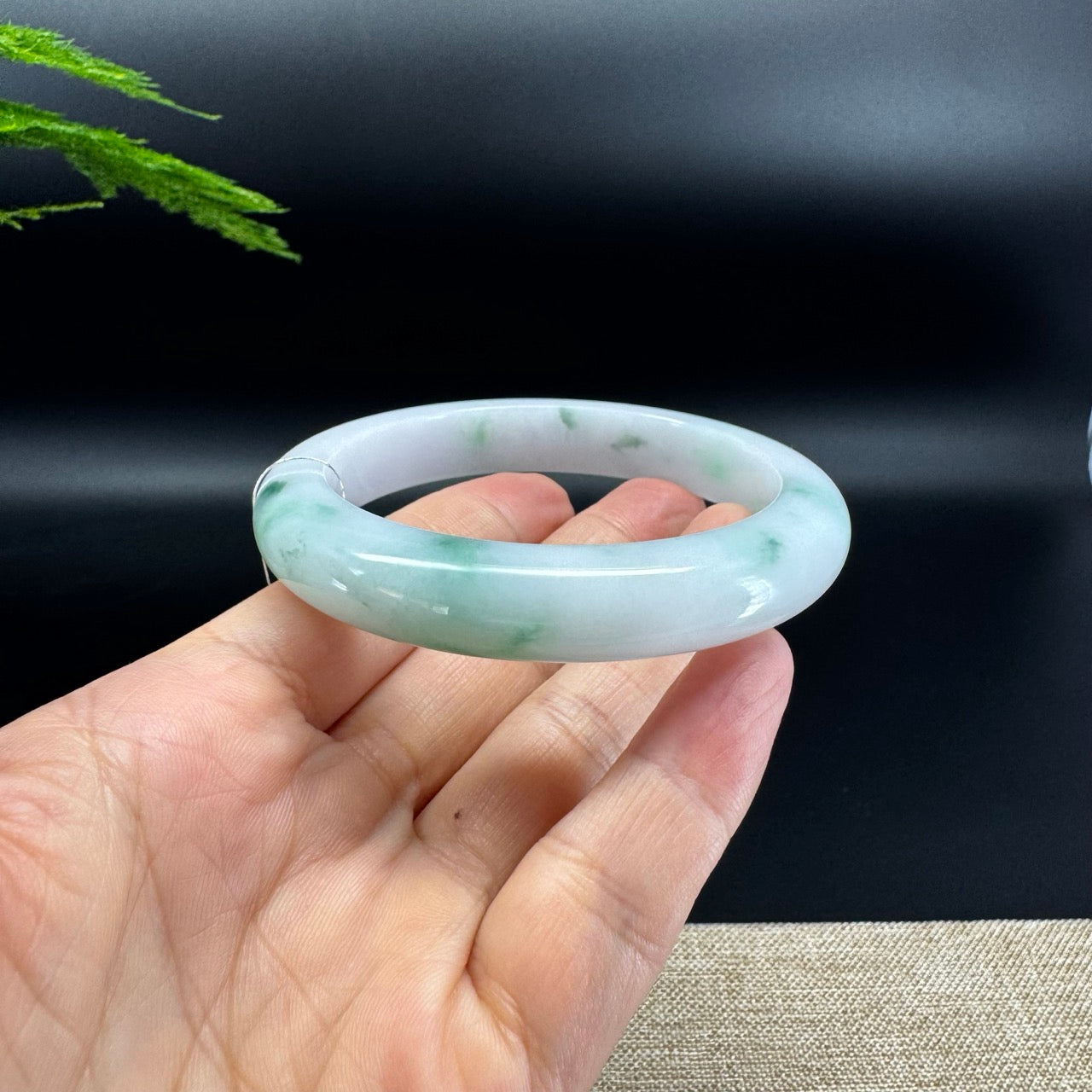 Genuine Burmese Green Flower Jade Jadeite Bangle Bracelet ( 60.4mm )