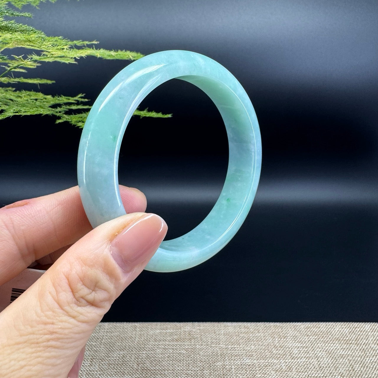 Genuine Burmese Green Jade Jadeite Bangle Bracelet ( 59mm )