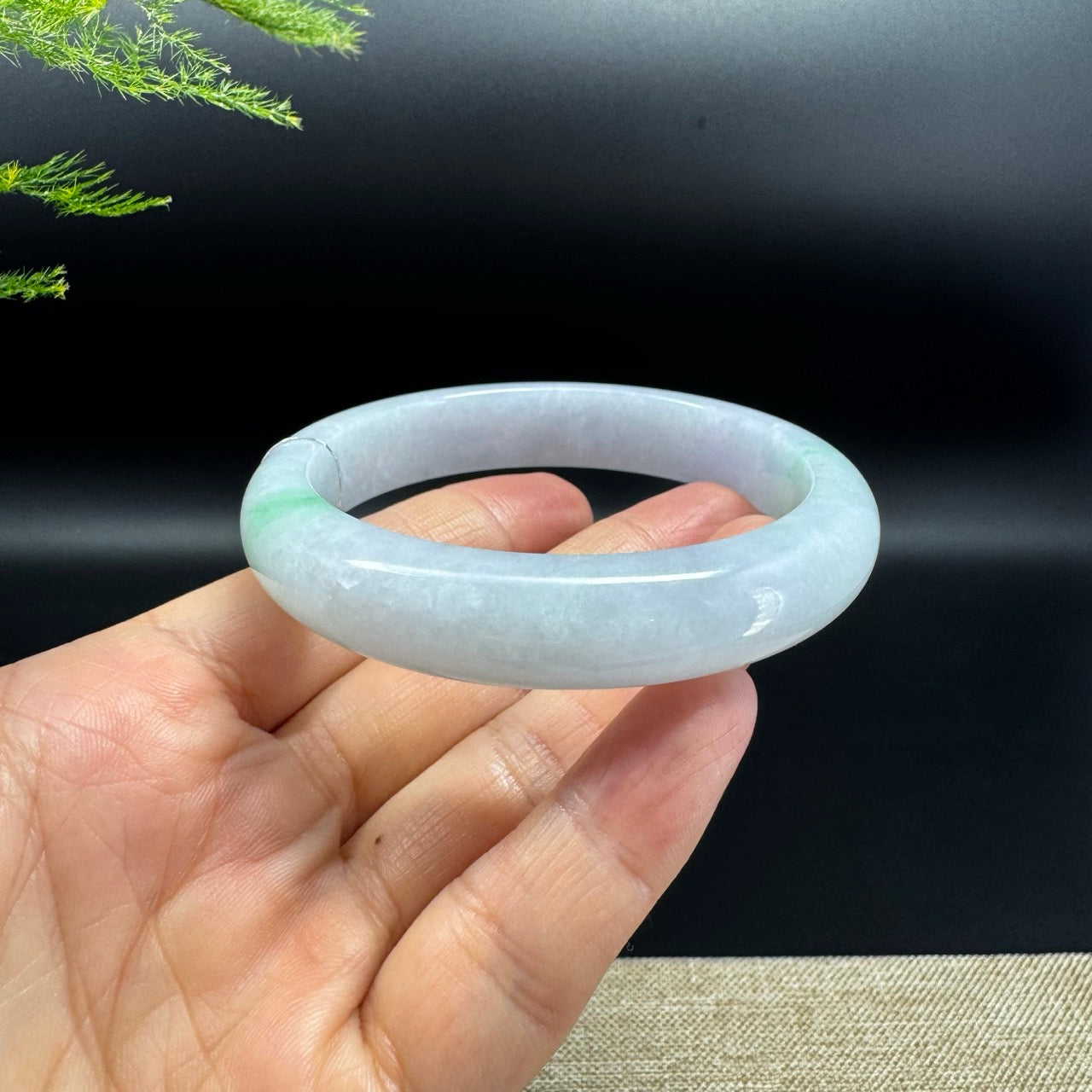 Genuine Burmese Icy Green Jadeite Jade Bangle Bracelet ( 59.8mm )