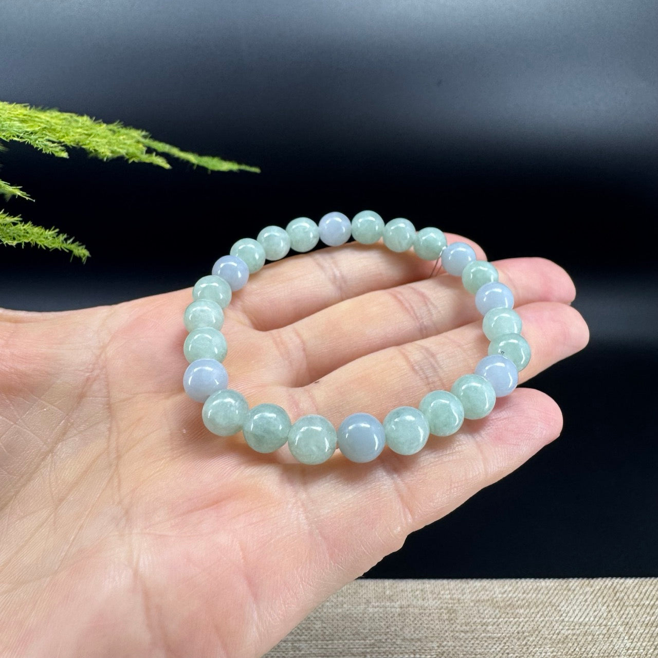 Natural Jadeite Jade Round Lavender Green Beads Bracelet ( 7.3 mm )
