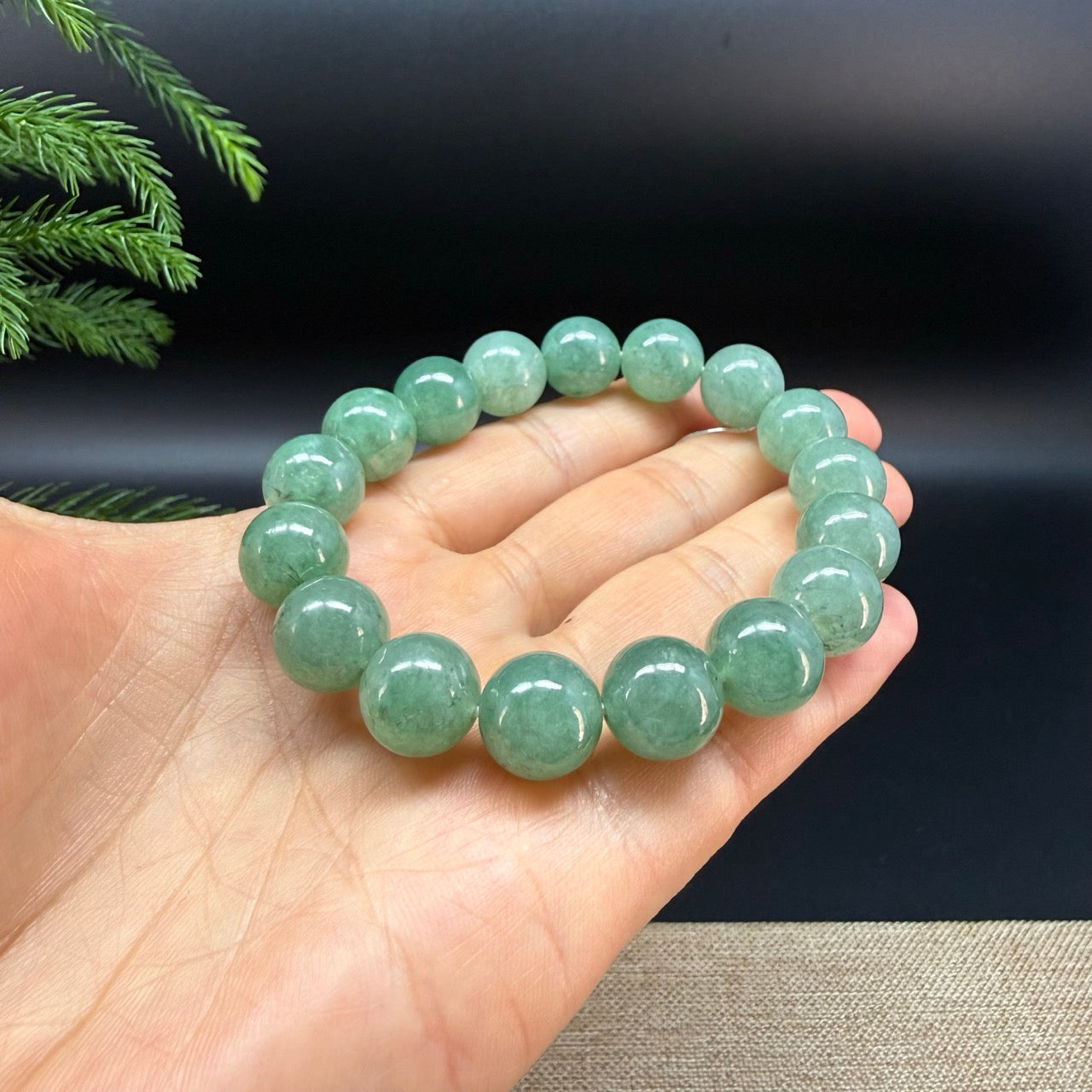 RealJade® Co. Genuine Jadeite Jade Round Green Beads Bracelet (12.3mm)