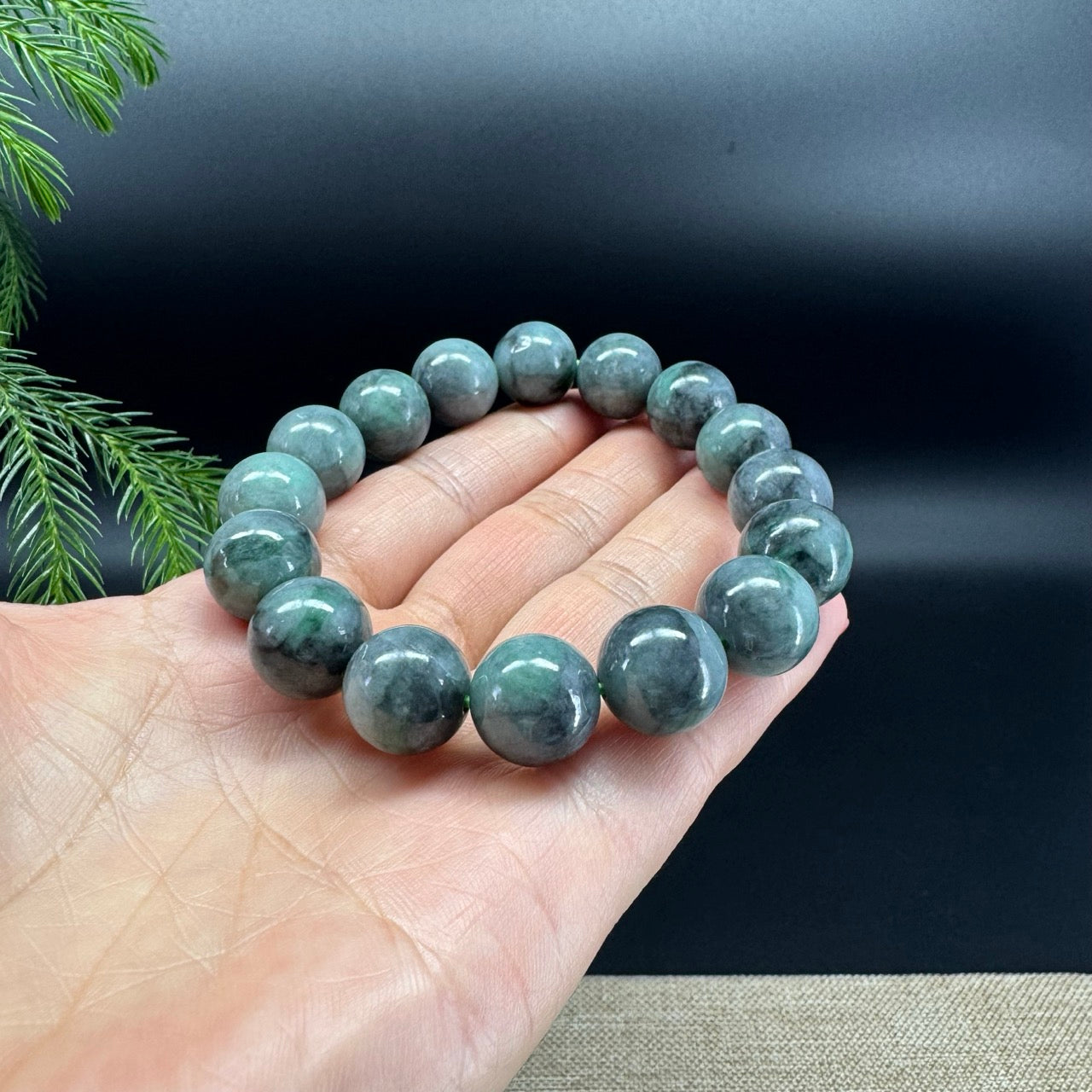 RealJade® Genuine Jadeite Jade Round Wuji & Green Beads Bracelet ( 13.5mm )