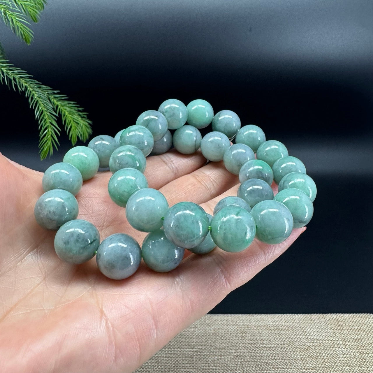 RealJade® Genuine Jadeite Jade Round Light Wuji & Green Beads Bracelet ( 13.5mm )