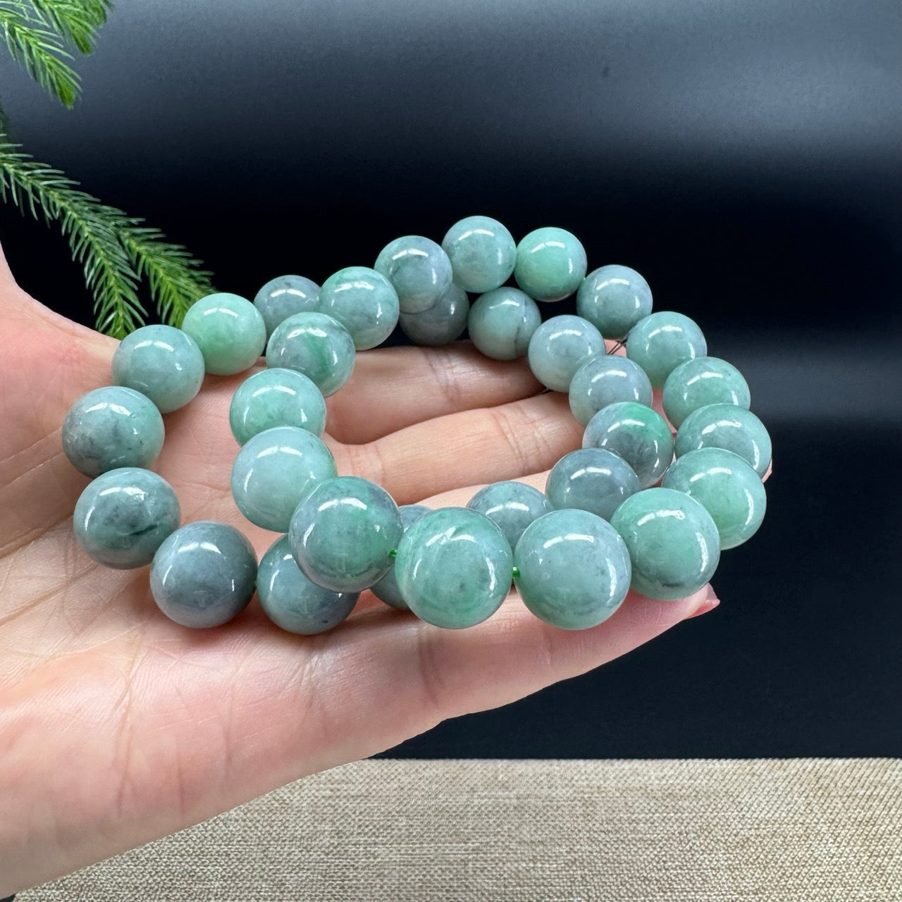 RealJade® Genuine Jadeite Jade Round Light Wuji & Green Beads Bracelet ( 13.5mm )