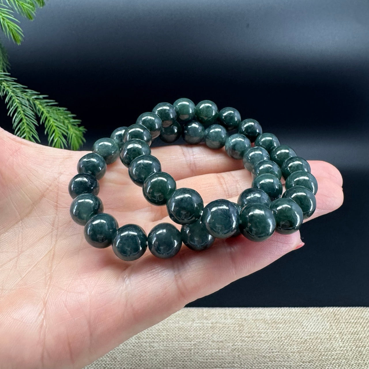 RealJade® Genuine Jadeite Jade Round Dark Forest Green Beads Bracelet ( 10mm )