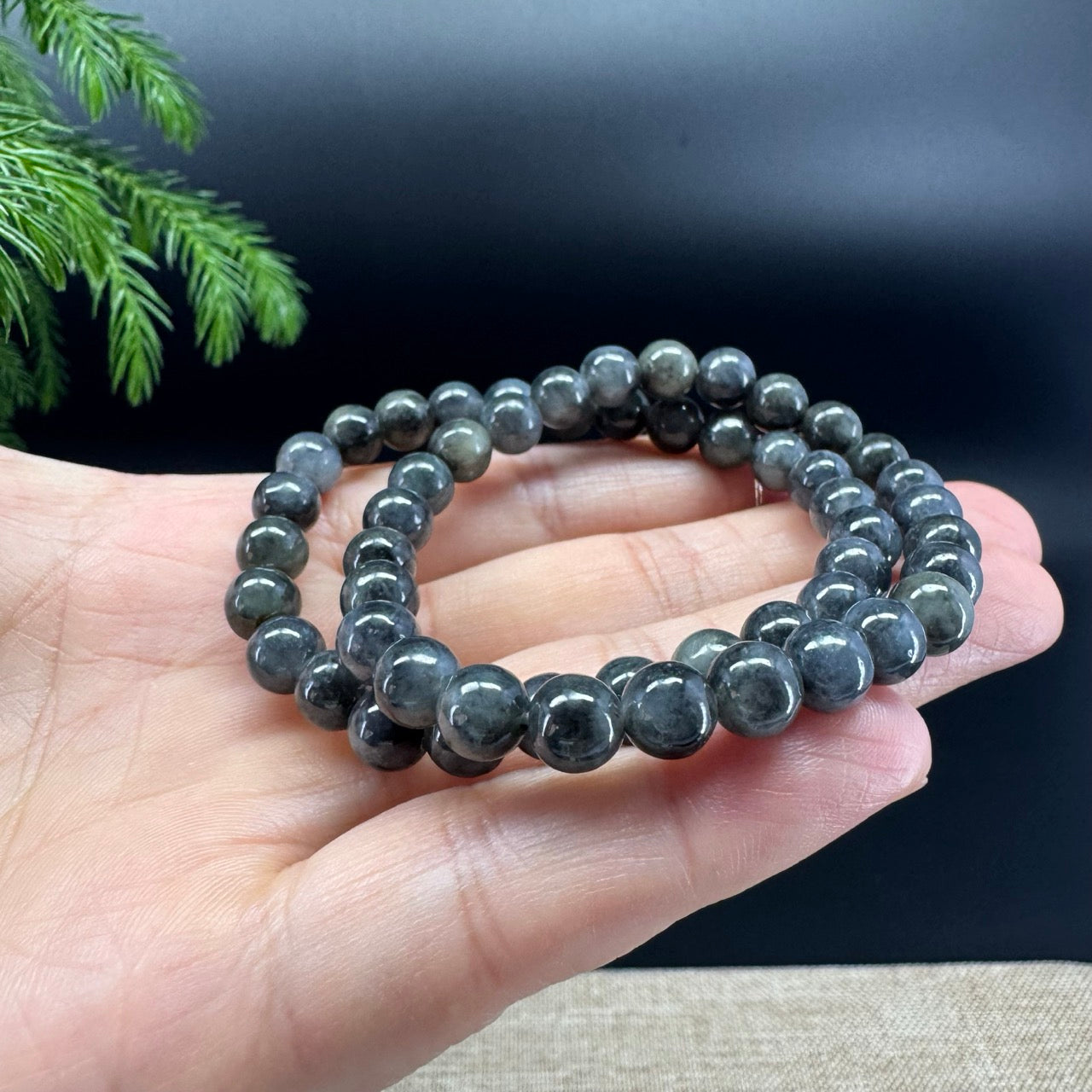 RealJade® Genuine Jadeite Jade Round Black Wuji Beads Bracelet ( 7mm )