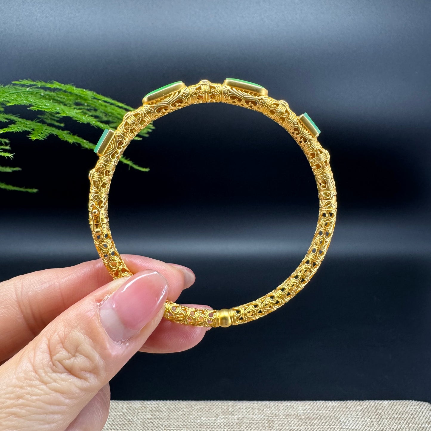RealJade Luxury 18K Yellow Gold Genuine Green Jadeite Jade Bracelet