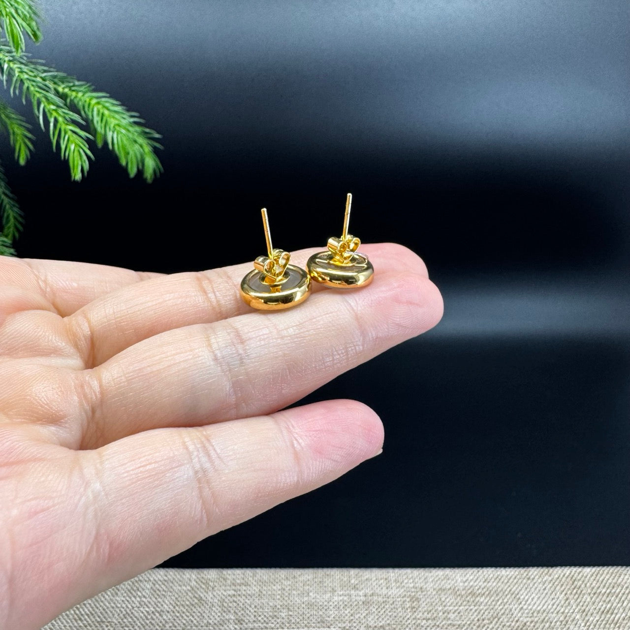 18k Yellow Gold Genuine Light Green Koukou Jadeite Jade Stud Earrings