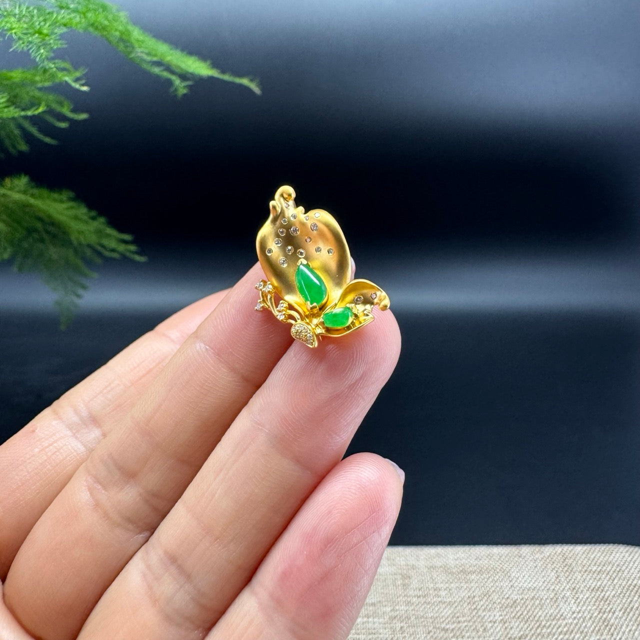RealJade® 18k Yellow Gold Green Jadeite Jade 'Butterfly' Brooch With Diamonds