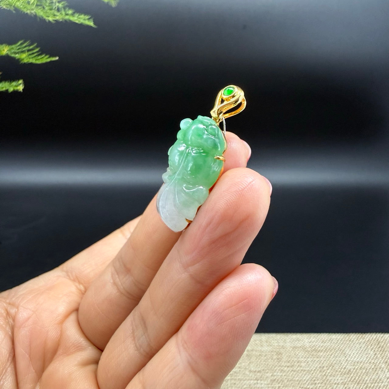 RealJade® Co. 18K Yellow Gold Genuine White Green(BDQ) Jadeite Jade Gold Fish Necklace