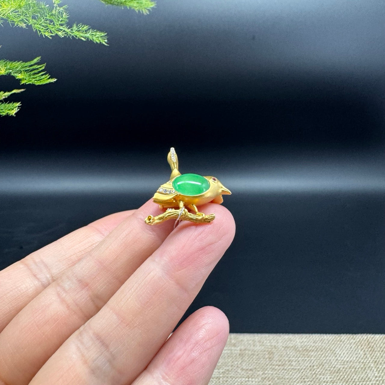 RealJade® "Lucky Bird Oval Jade" 18k Yellow Gold Green Jade Classic Pendant & Brooch Necklace