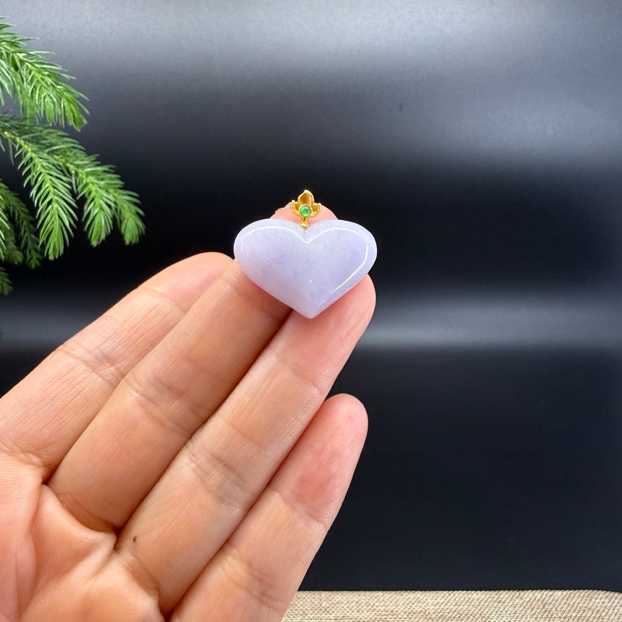 RealJade® Co. 18K Yellow Gold Genuine Burmese Lavender Jadeite Heart Pendant