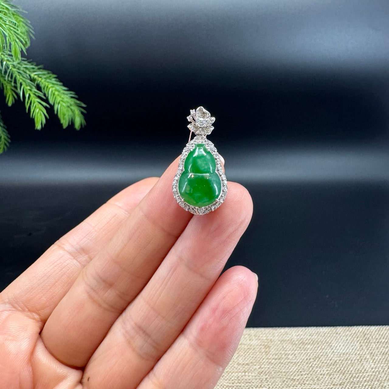 RealJade® Co. Genuine Green Jadeite Jade Good Luck Hulu Necklace With 18K White Gold Diamonds Bail