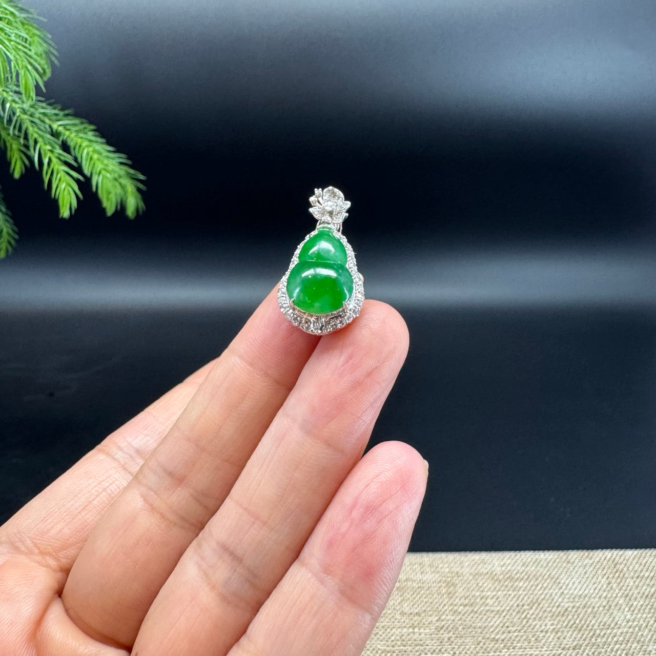 RealJade® Co. Genuine Green Jadeite Jade Good Luck Hulu Necklace With 18K White Gold Diamonds Bail