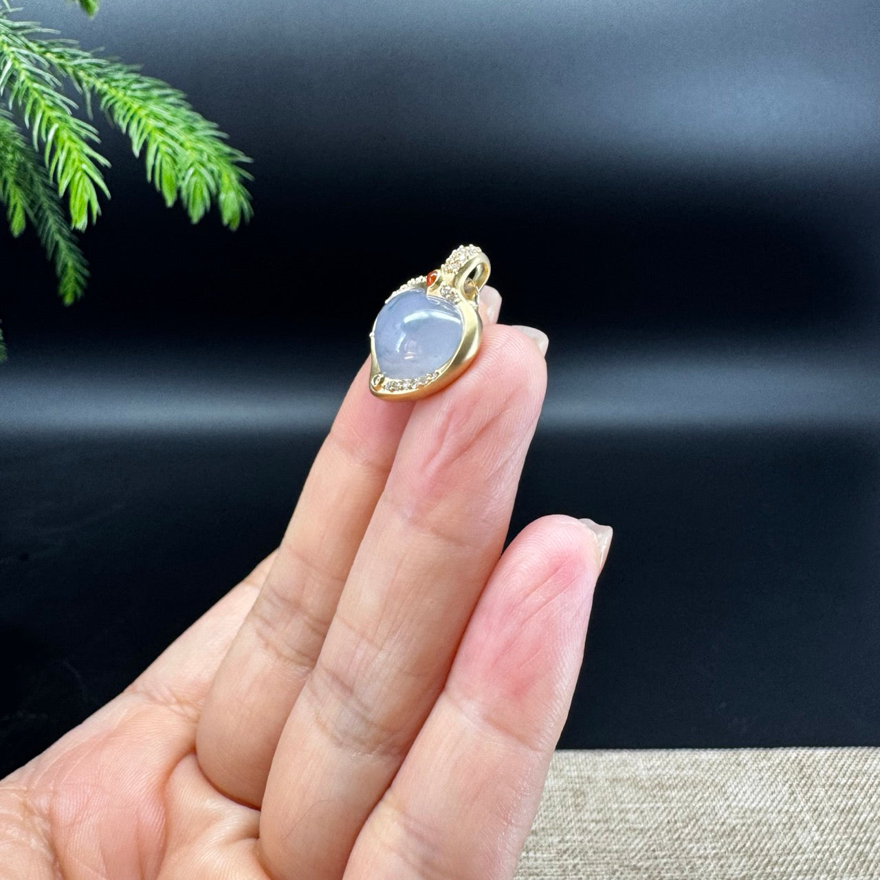 RealJade® Co. 18K Yellow Gold Genuine Burmese Blue Lavender Jadeite Heart Pendant