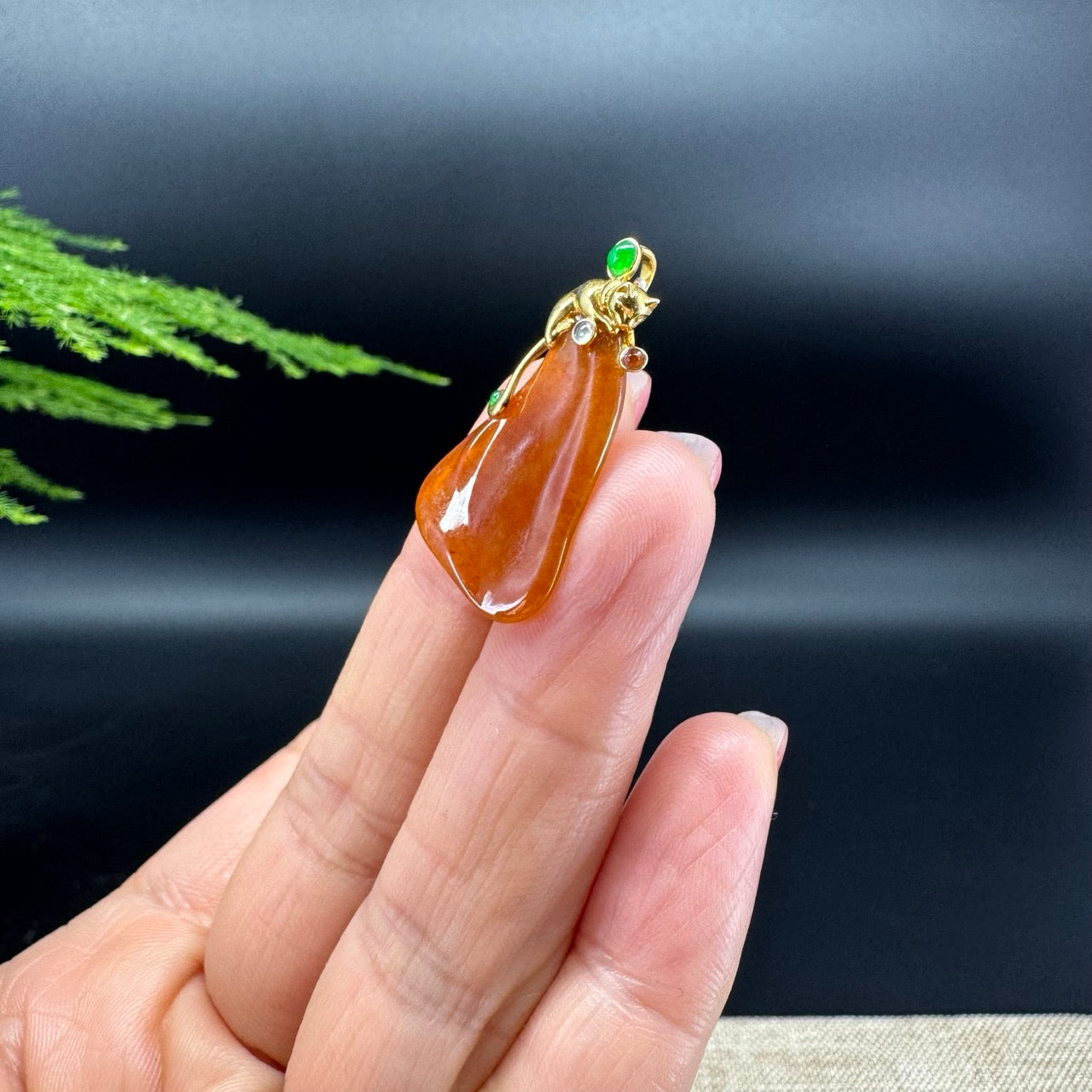 RealJade® Co. 18K Yellow Gold Genuine  Red Jadeite Jade  Pendant