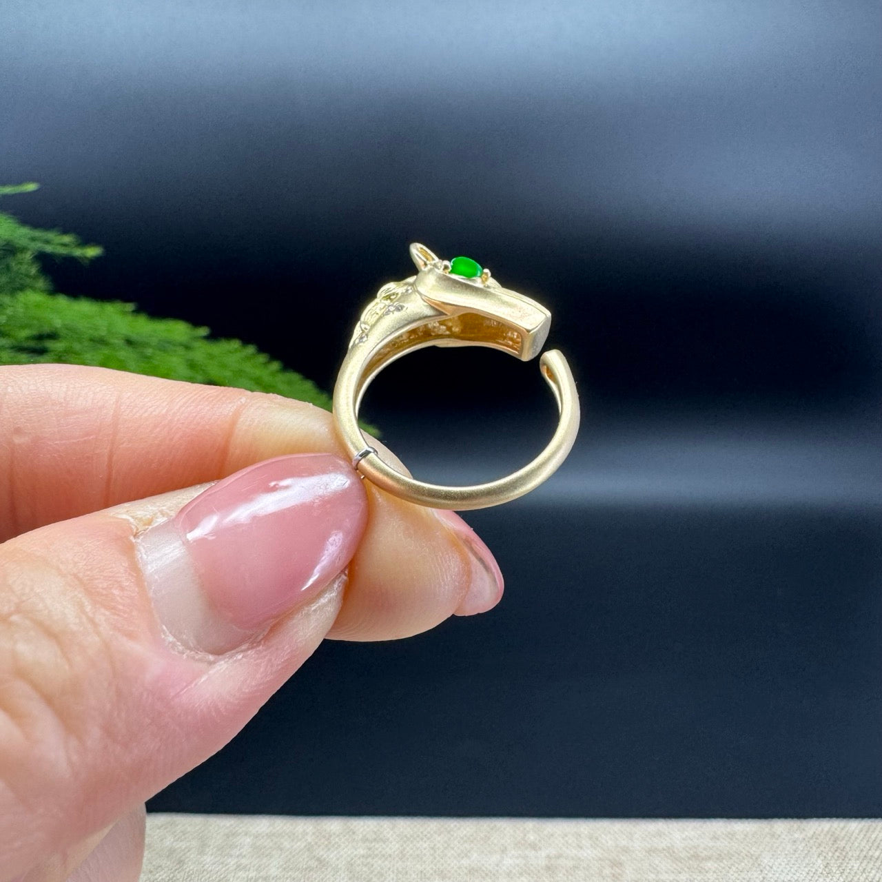 RealJade® 18k Yellow Gold Natural Green Jadeite Horse Ring With Diamonds
