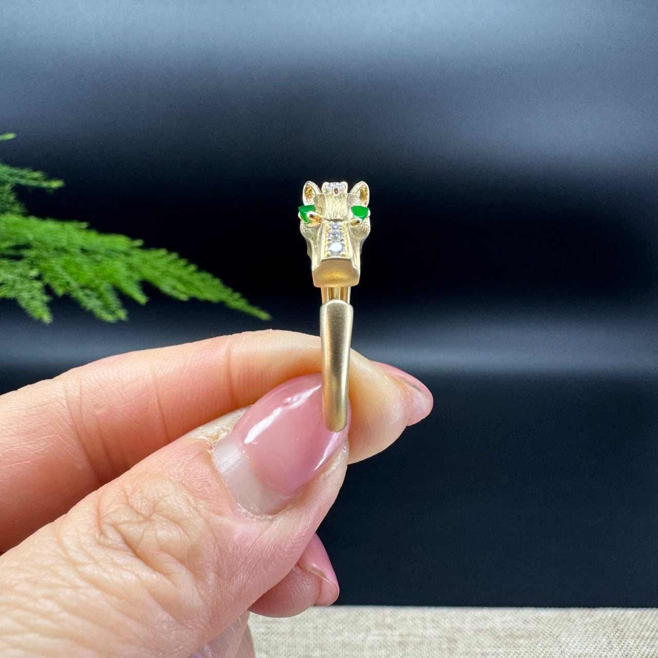 RealJade® 18k Yellow Gold Natural Green Jadeite Horse Ring With Diamonds