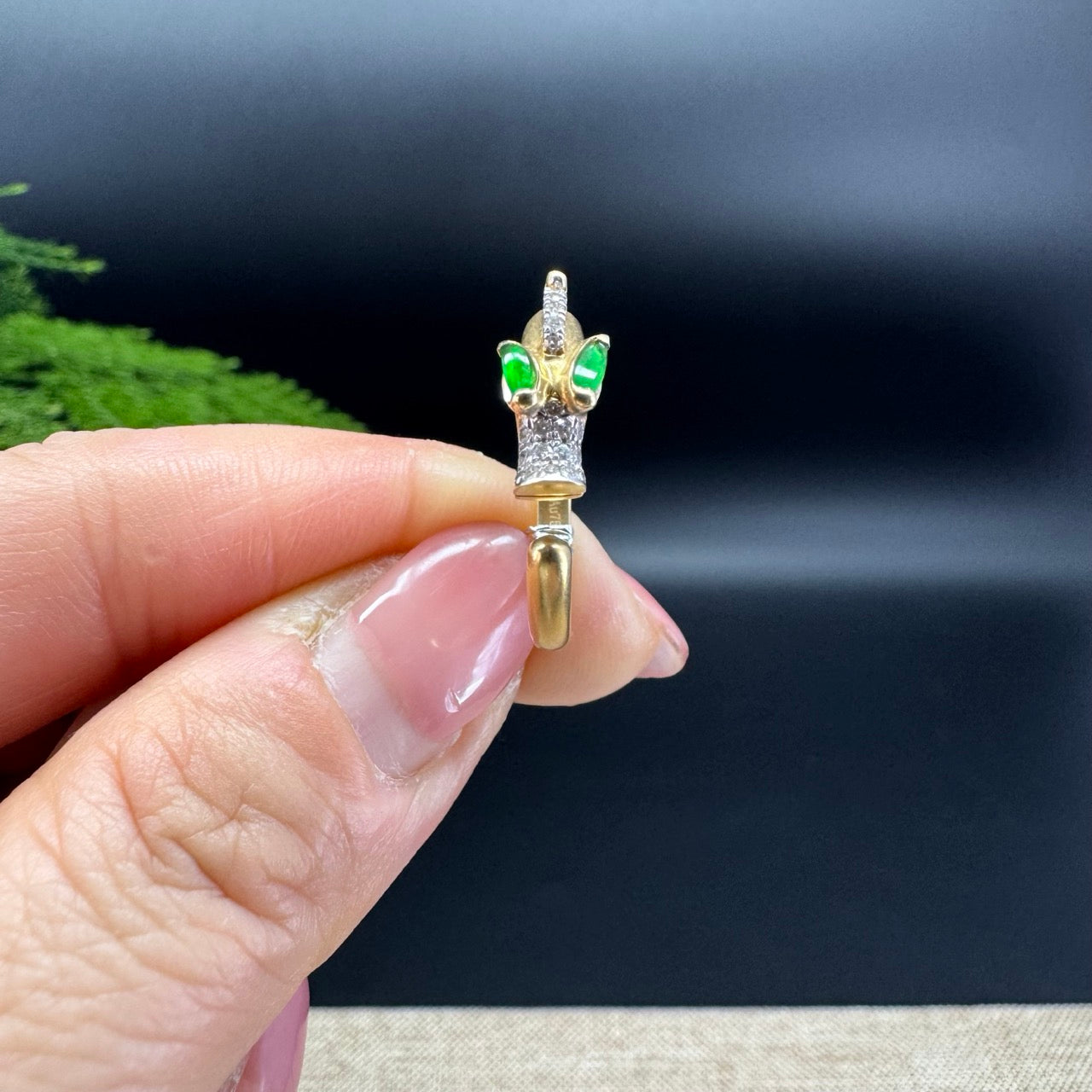 RealJade® 18k Yellow Gold Natural Imperial Green Jadeite Dragon Ring With Diamonds