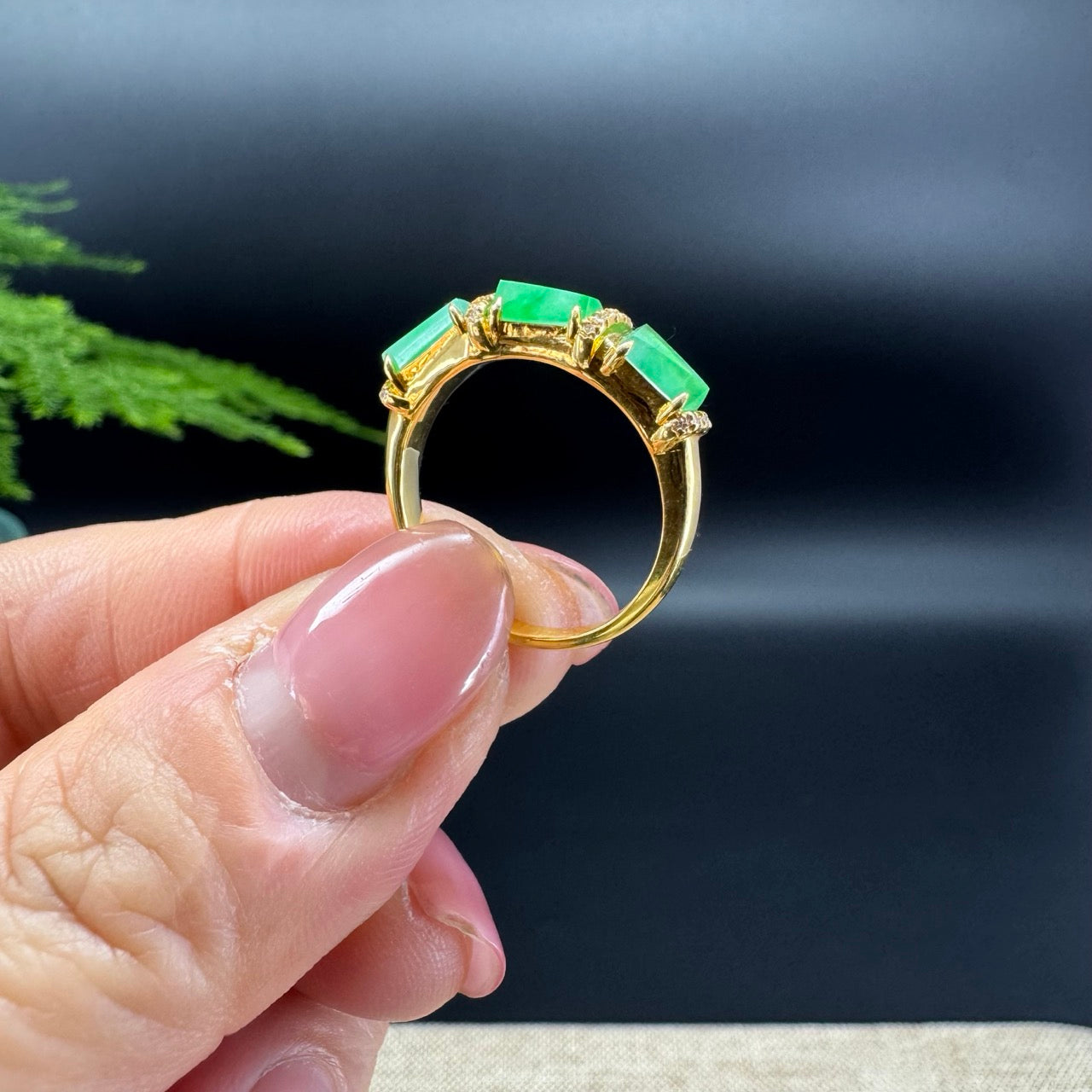 RealJade® 18K Yellow Gold Spicy Green Jadeite Jade Bamboo Ring